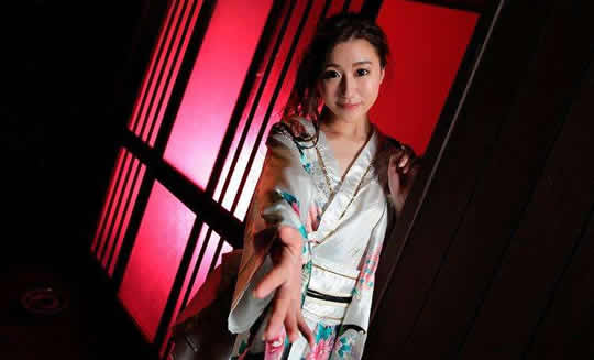 好看日本女优10位精选：清纯又受欢迎日本av女优排名-第3张图片-爱薇女性网