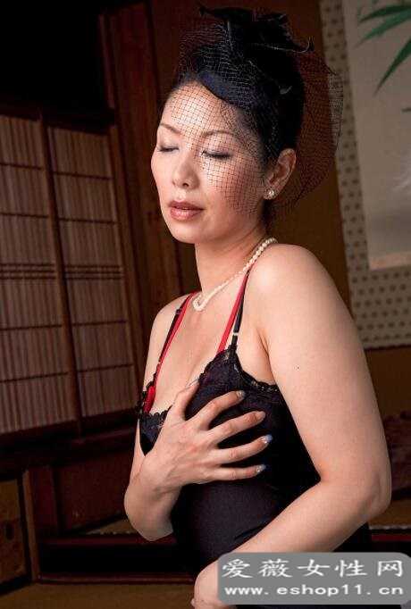 日本第一熟女女王翔田千里的经典作品推荐-第3张图片-爱薇女性网